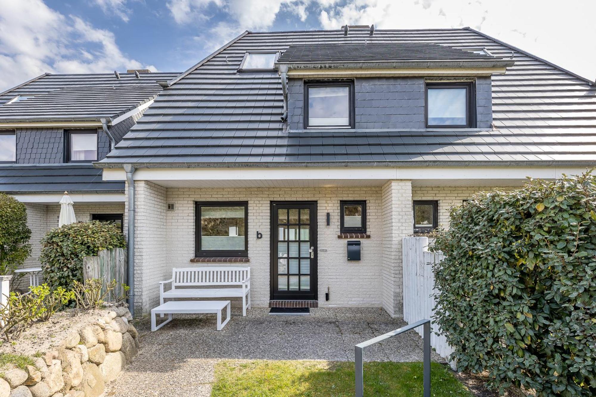 Holiday home Haus Wattsonne *